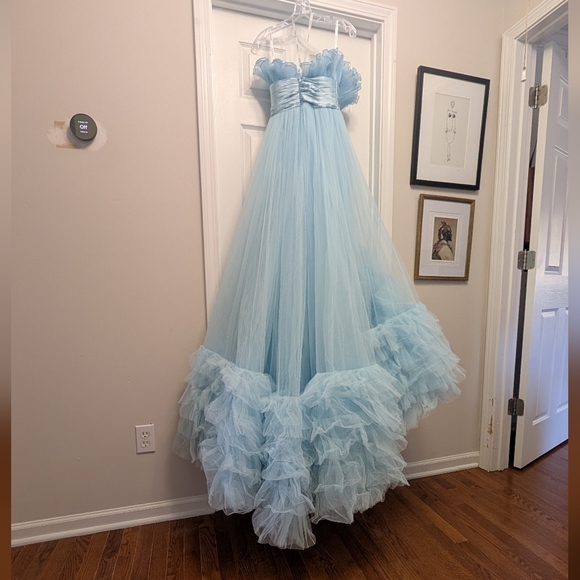 NWOT Sherri Hill *Blue* Ruffled Ball Gown - Picture 6 of 6